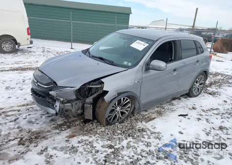 2018 Mitsubishi Outlander Sport 2.4 Se z USA, uszkodzony, nr VIN JA4AR3AW1JZ002460